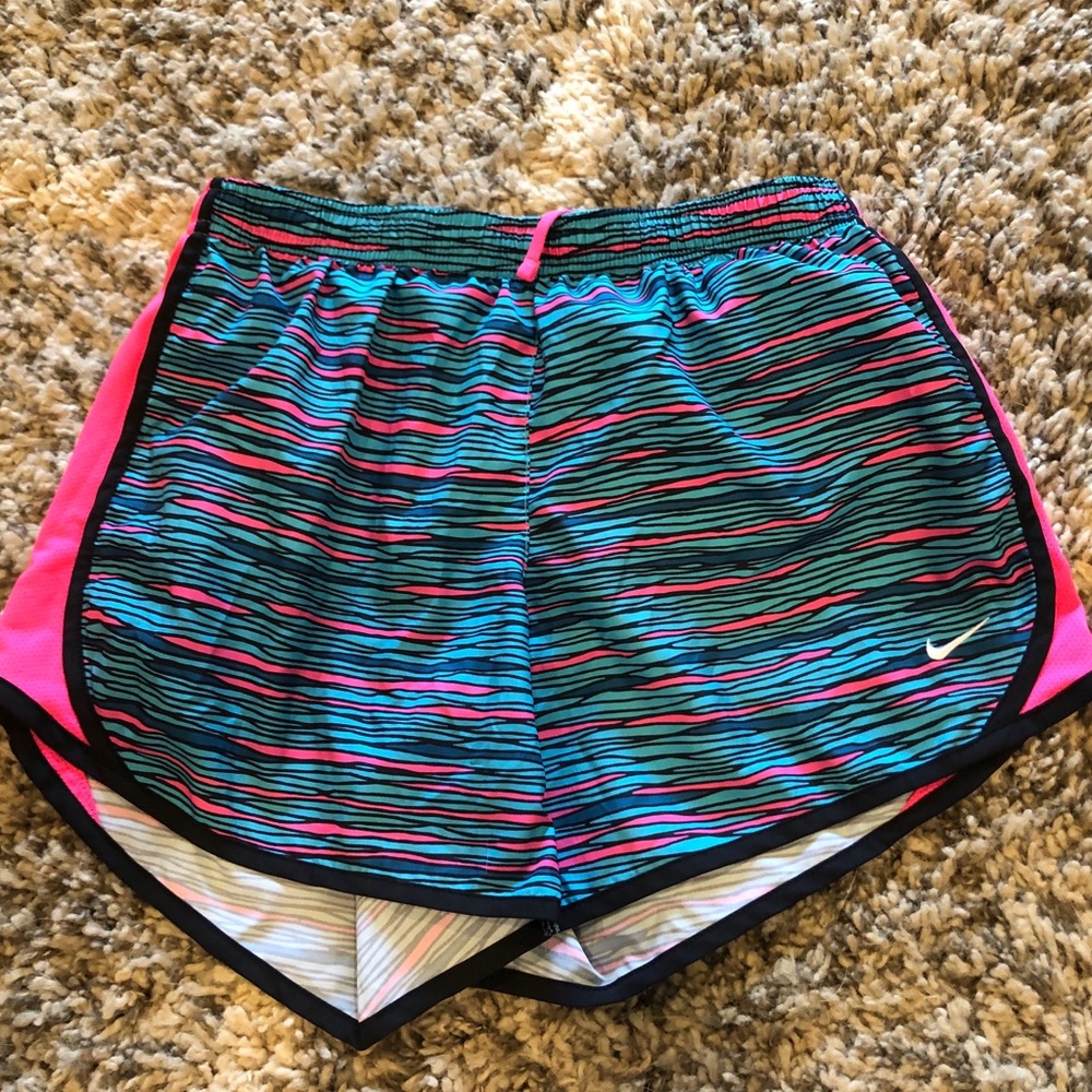 Girl’s Nike Tempo Running Shorts